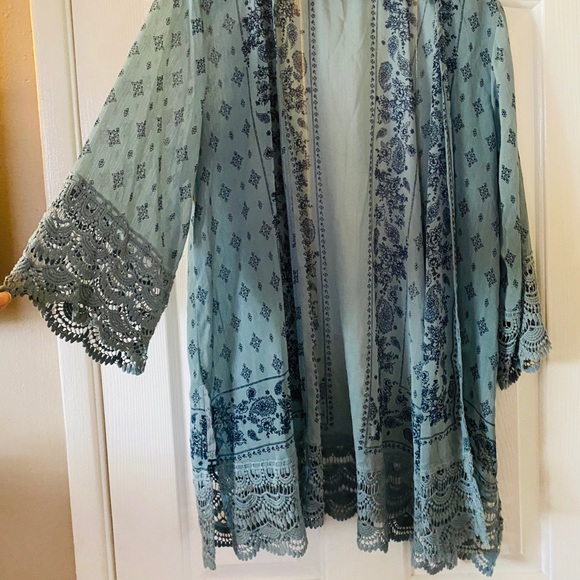 Swim/Casual Cover Up - Picture 3 of 8